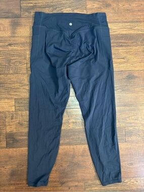 Halara UltraSculpt High Waisted Scrunch Butt Tummy Control Leggings Large